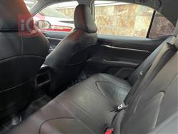 تۆیۆتا کامری